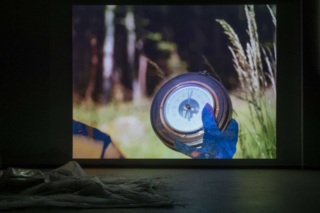 Vue d'installation, Find a Way, Quentin Toso, Art-video et installation, 2024
